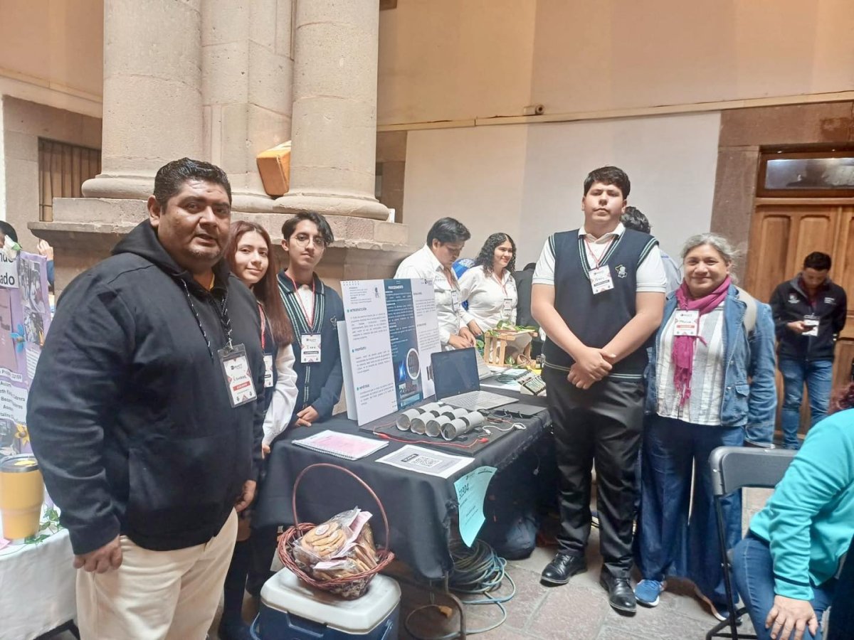 ¡Nuestros alumnos ya están participando INFOMATRIX...